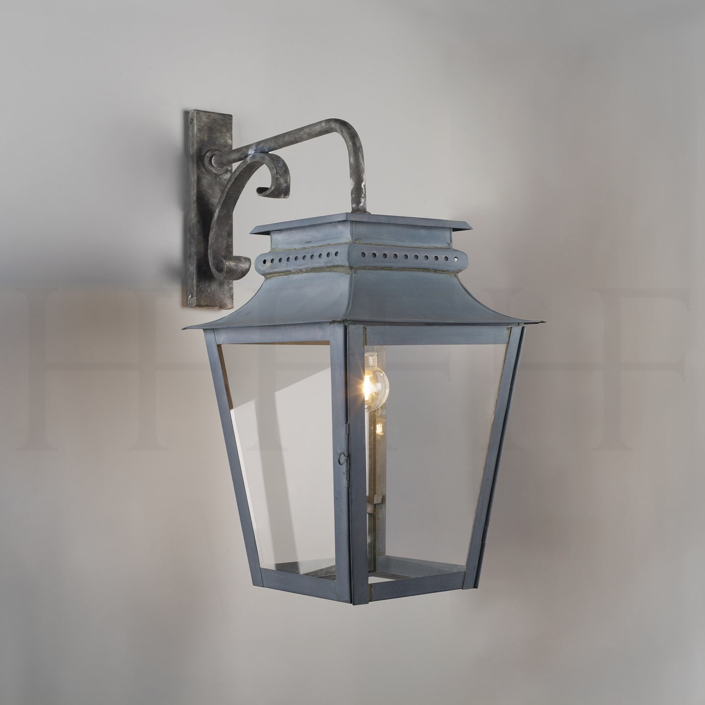 Zeus Hanging Lantern On Bracket-Medium – Egg & Dart PDQ