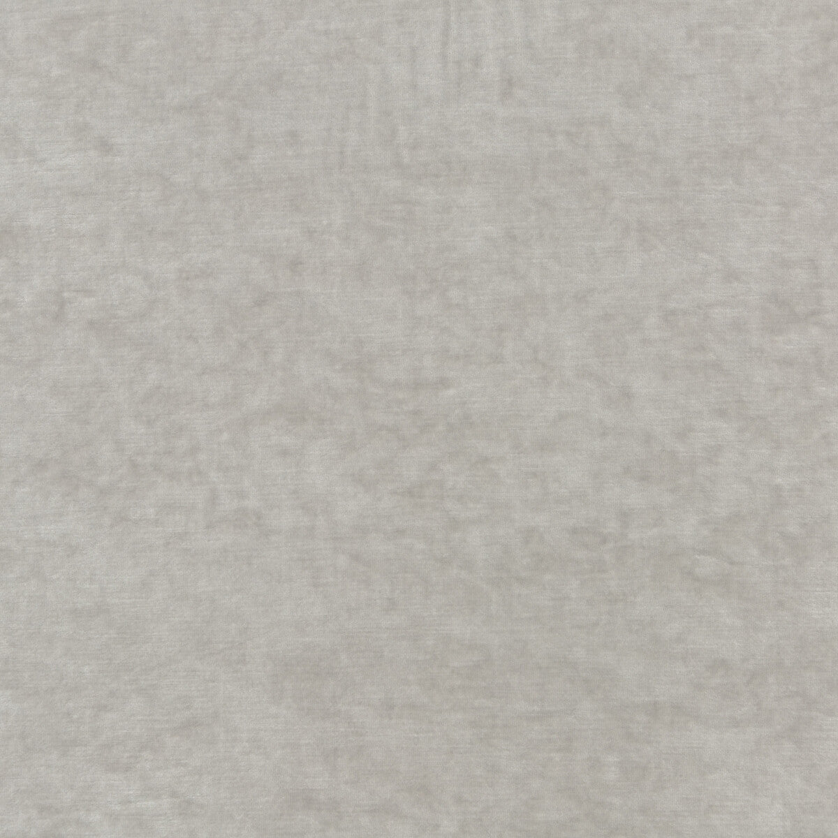 Queen's Velvet-Silver