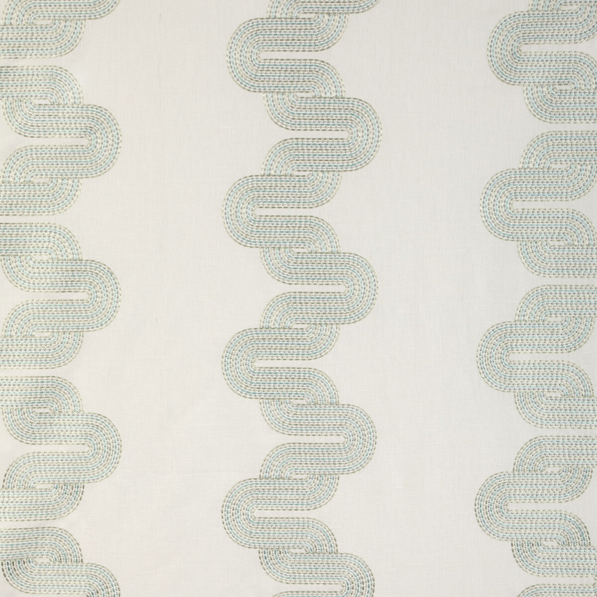 Cloud Chain-Grotto