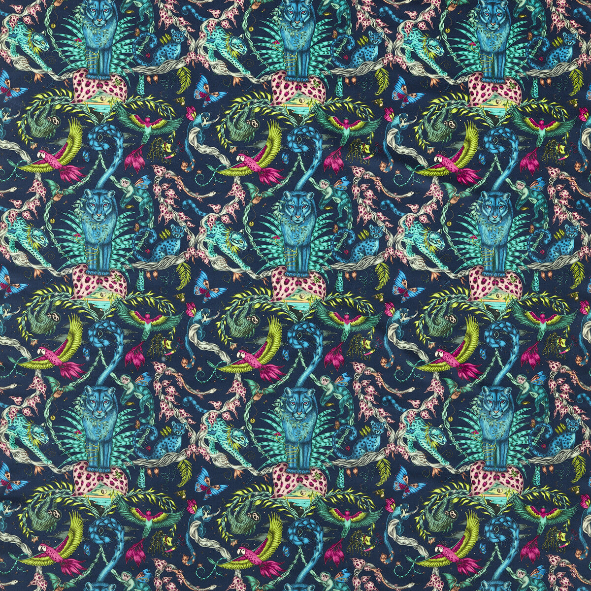 Bosque Dreams Velvet-Navy