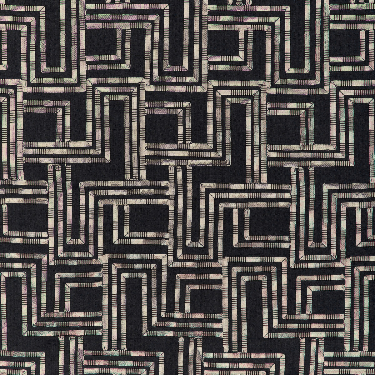 Circuit Emb-Noir