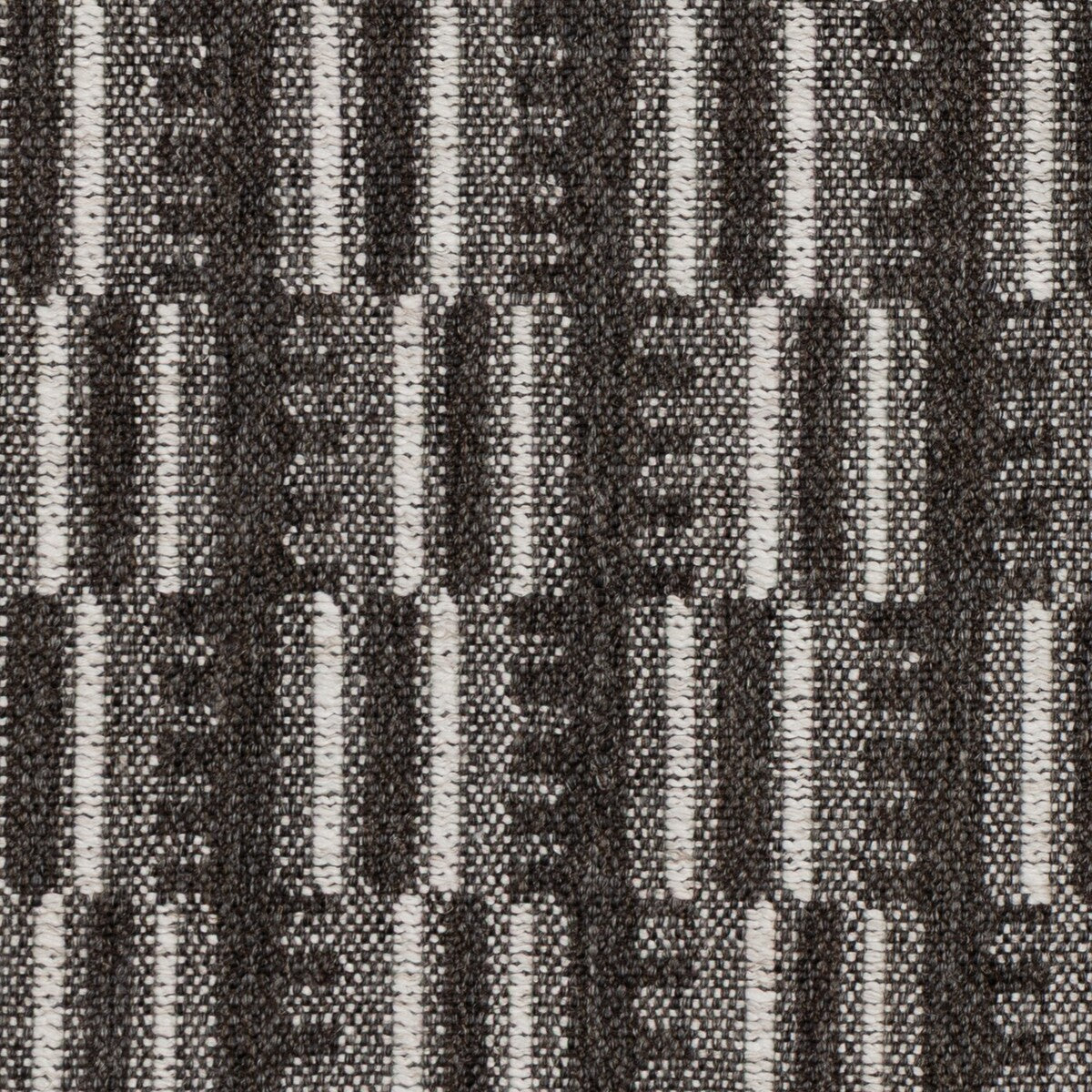 Stratum-Graphite/Pearl