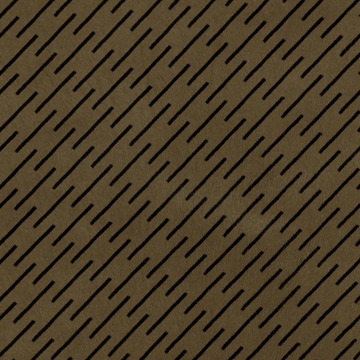 Pitch Hide-Fawn