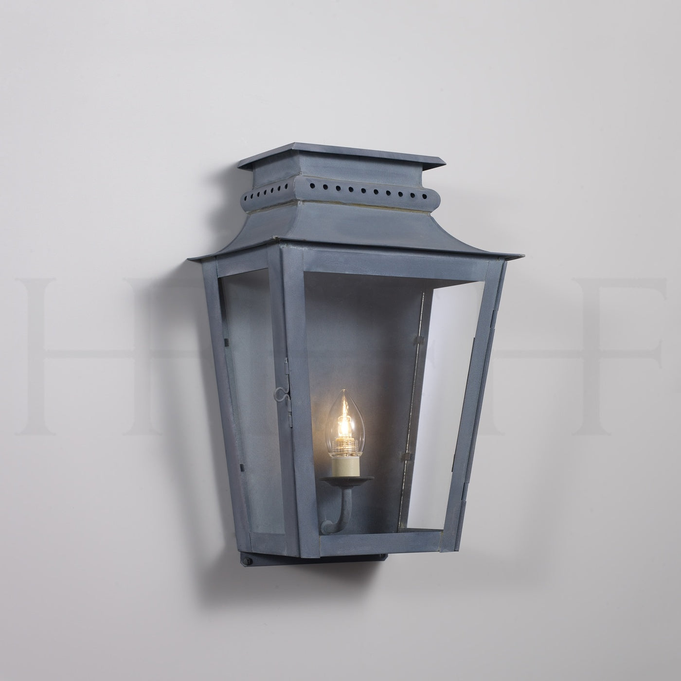 Zeus Wall Lantern-Medium